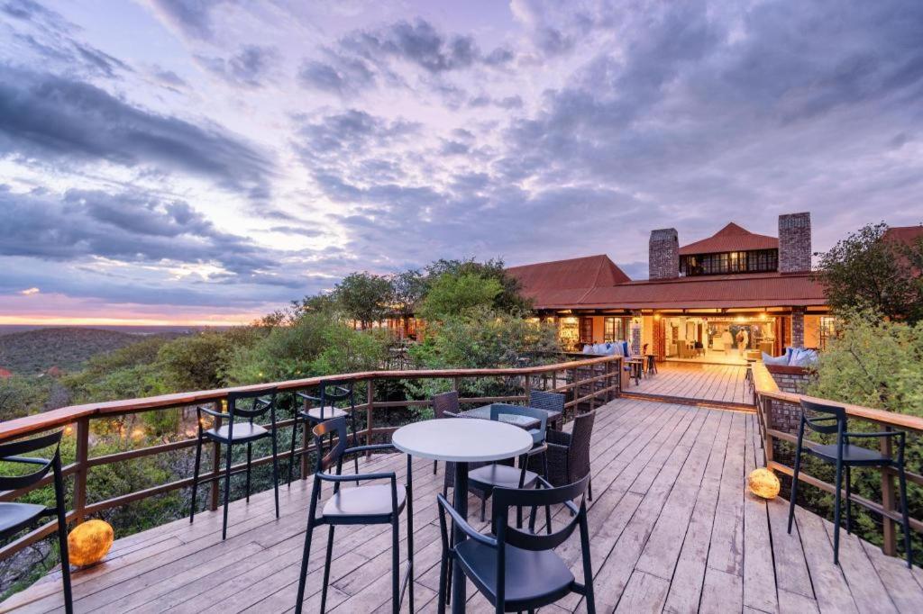 Etosha Safari Lodge, Etosha National Park, Namibia Outjo Exteriér fotografie